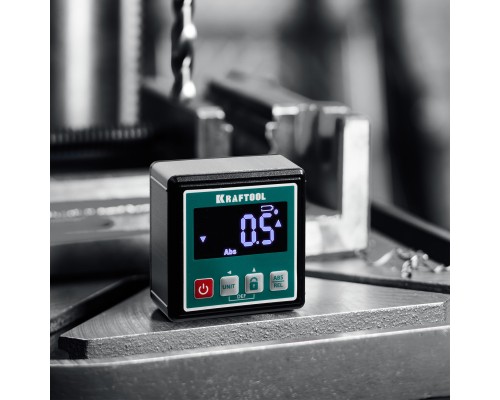 Уровень-уклономер электронный KOMPAKT, 4x90 С, точность 0.1 KRAFTOOL 34687